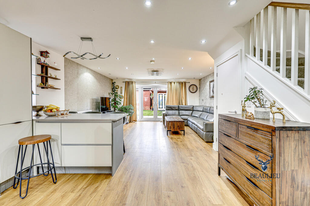 House in Chelmsford - View 3