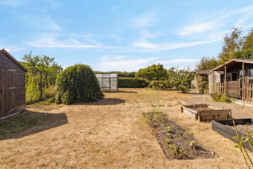 House in Brighton - View 3