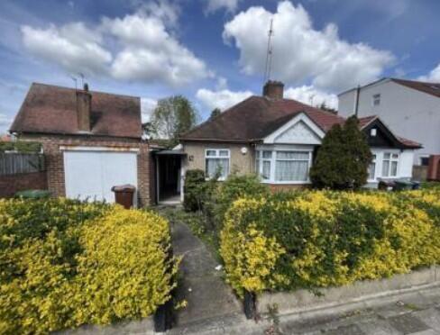 Main image of property: 70 The Highlands, Edgware, London HA8 5HL