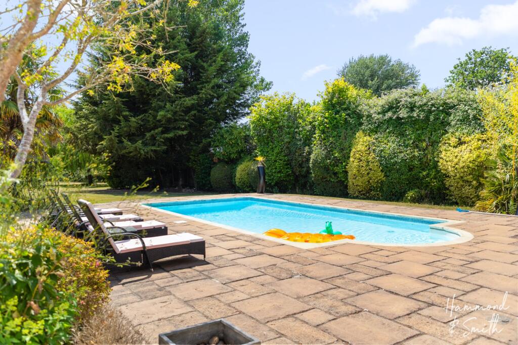 House in Epping Forest, Stanford Rivers - View 4