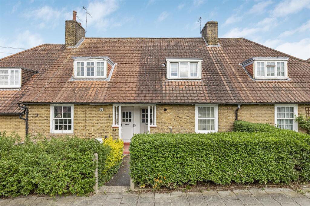 3-bed house on Huntingfield Road, Putney, SW15, £665,000