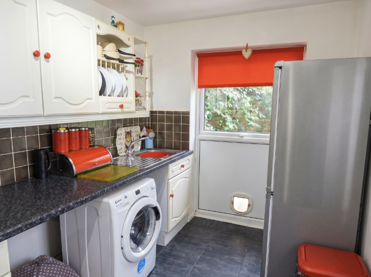 Apartment in Wirral, Liverpool City Region - More