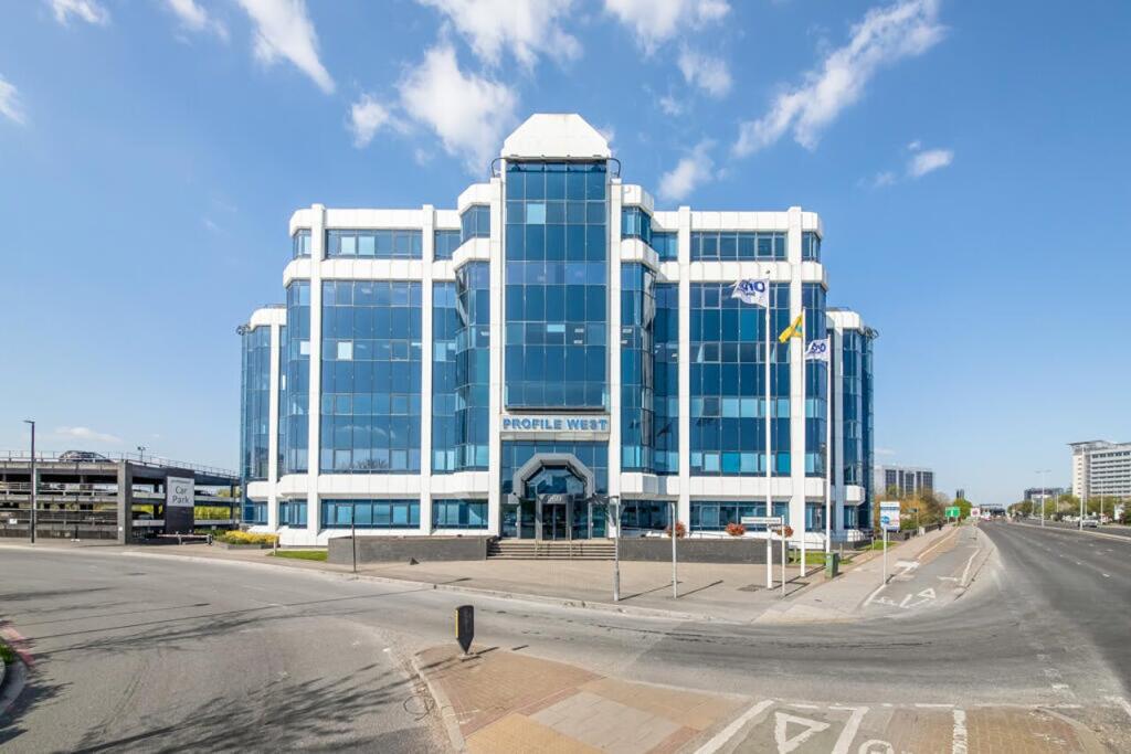 Main image of property: Profile West, 950 Great West Road, Brentford, TW8 9ES