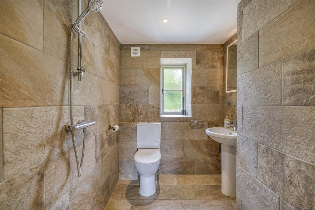 Additional image 9 of Baltonsborough, Somerset -  Exceptional Four Bedroom House