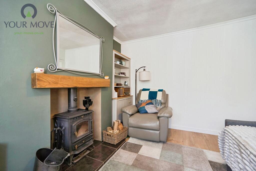 House in Bradford, Woodhouse, Keighley - View 4