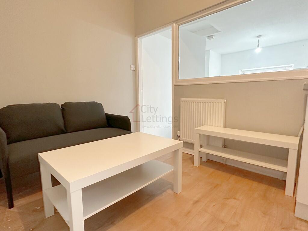 Apartment in Nottingham - View 2