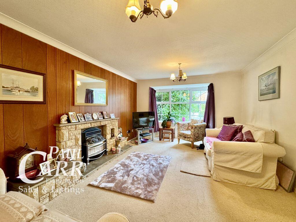 House in Sutton Coldfield, Maney - More