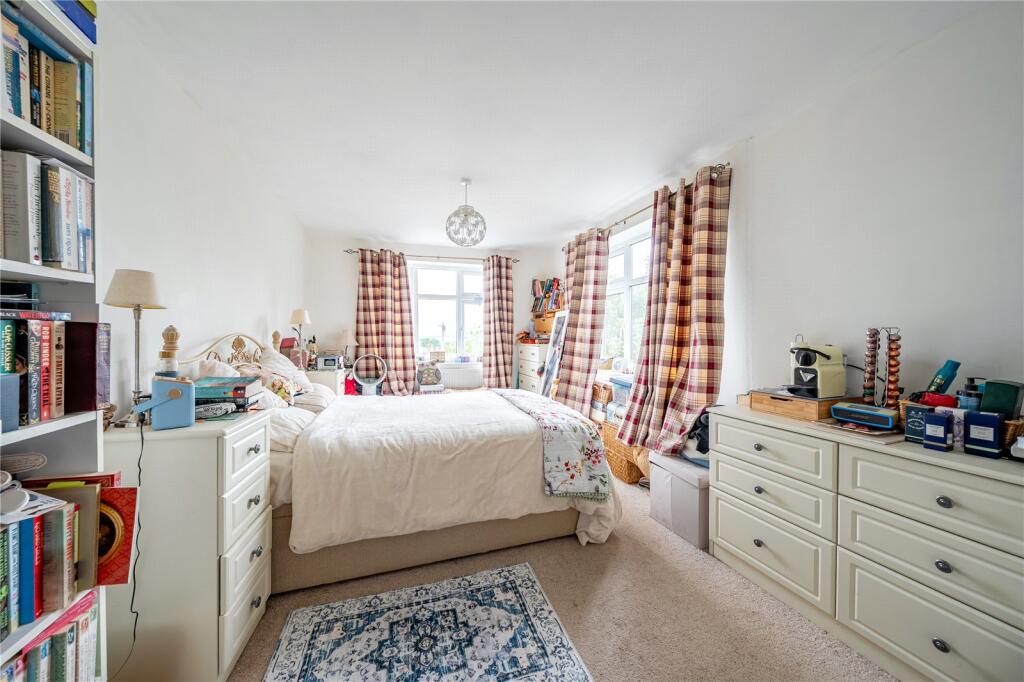 House in Leeds, Larkfield, Rawdon - View 6