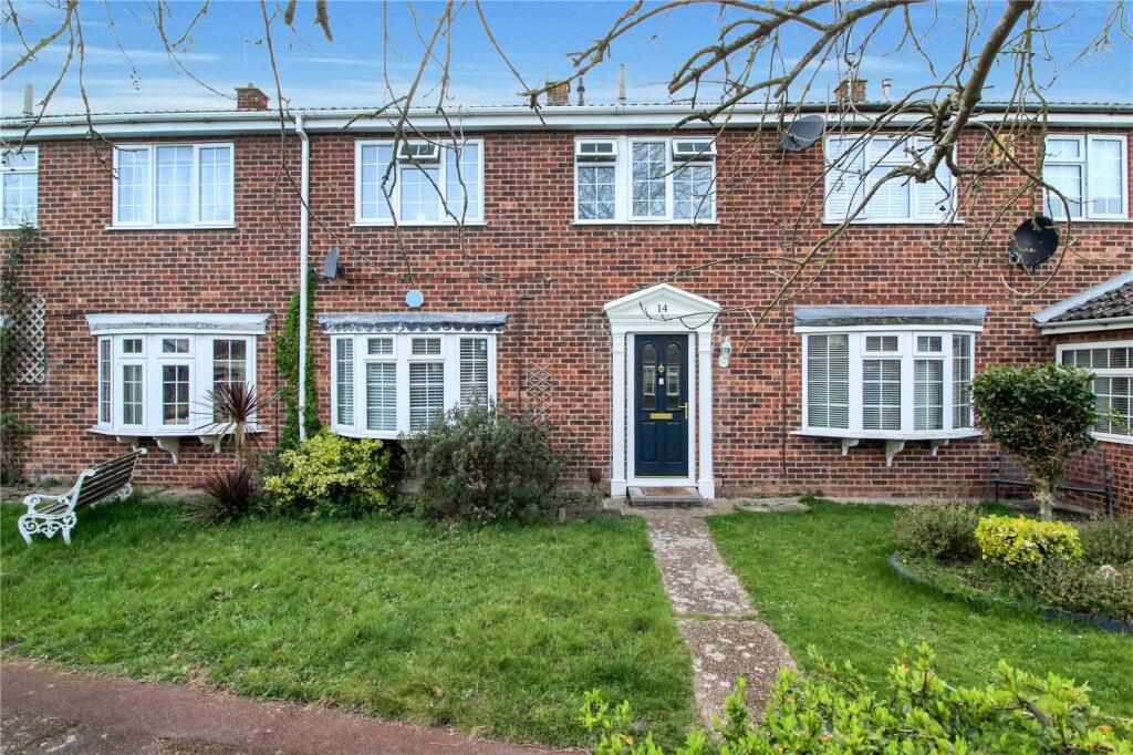 3-bed terraced on McDivitt Walk, Leigh-on-Sea, Essex, SS9, £390,000