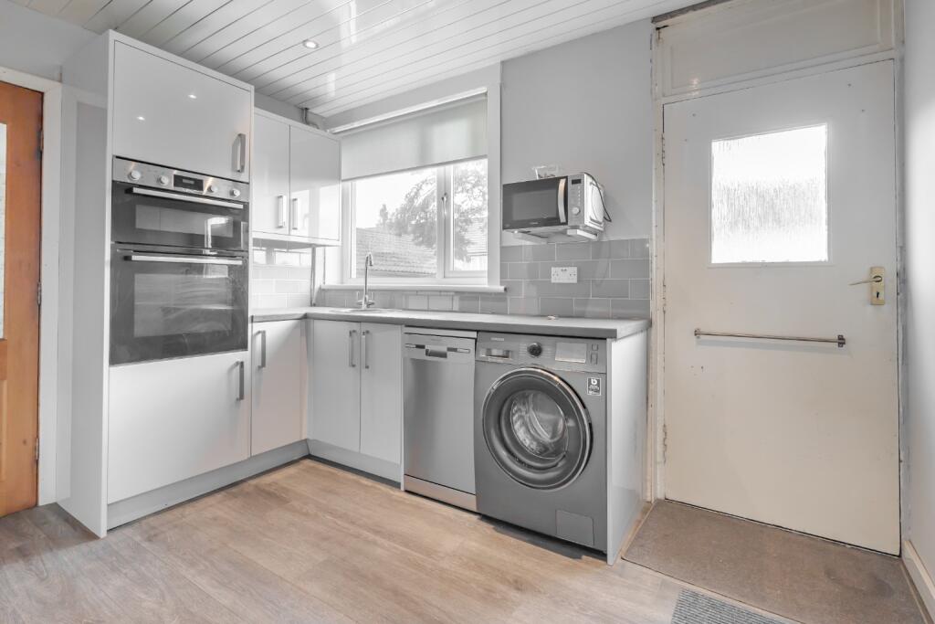 House in Bonnybridge, Falkirk - View 5