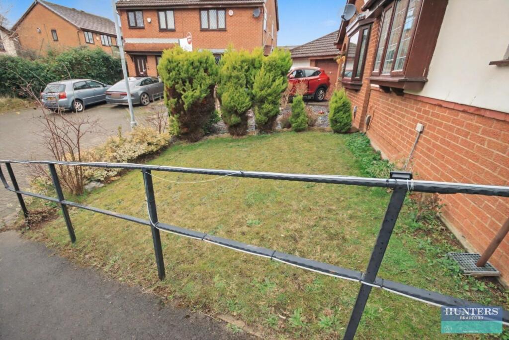 Additional image 21 of Penny Hill Drive Clayton, Bradford, BD14 6NH