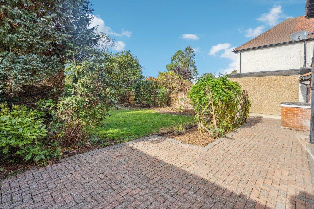 Property photo 11