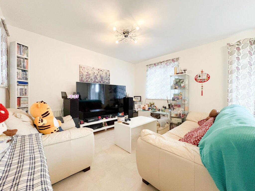 Harding Road, Stoke Gifford, Bristol, BS34 8AP photo 4