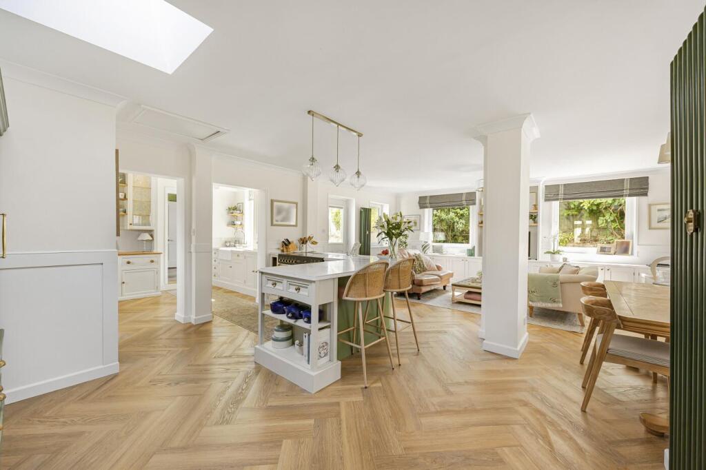 House in Reading - View 2
