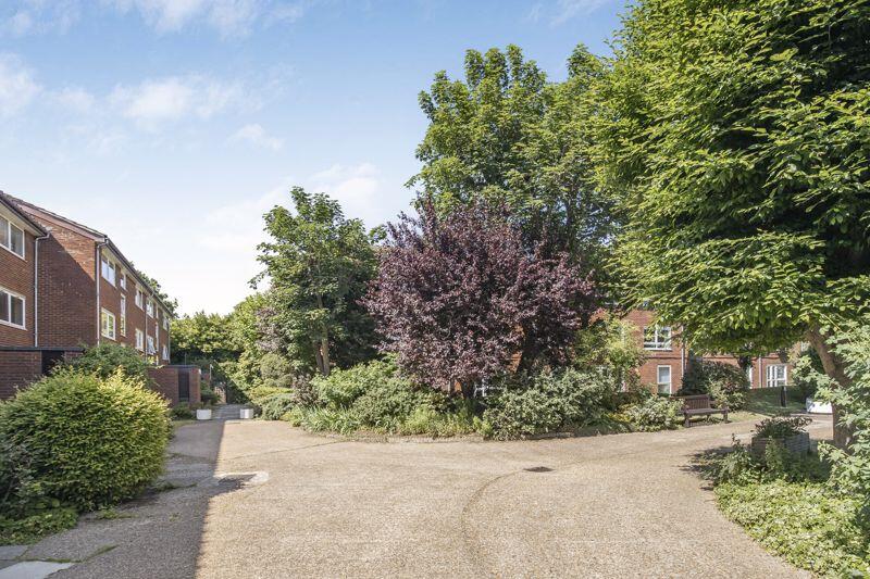 Property photo 8