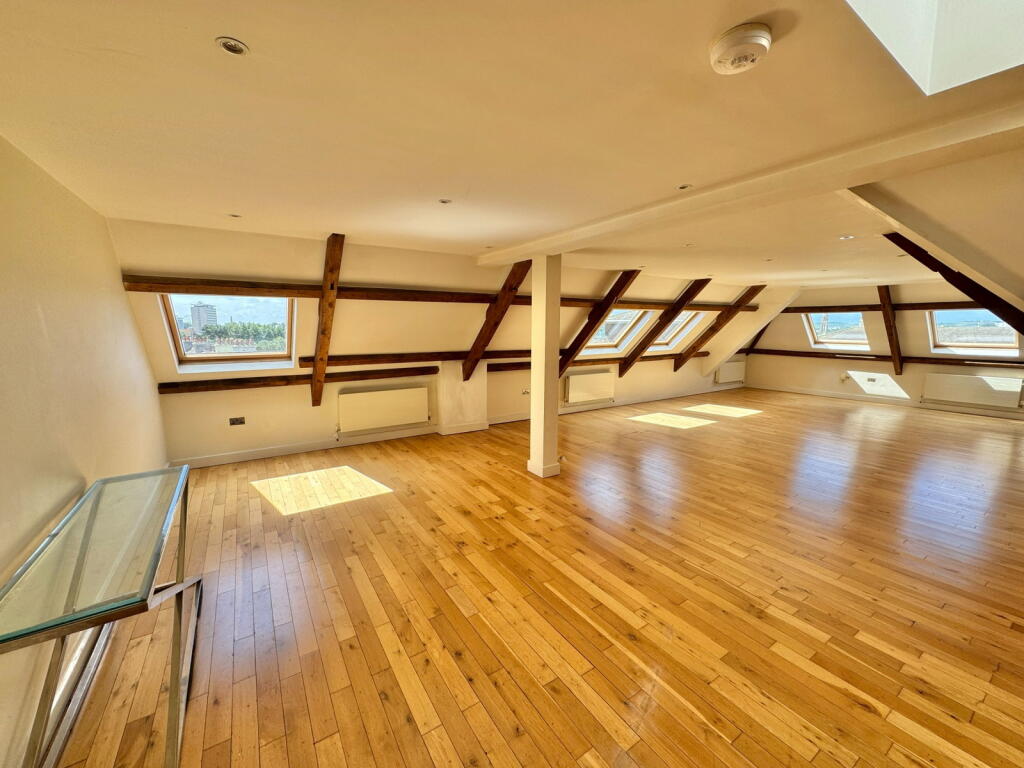 Apartment in Plymouth, Pennycomequick - More