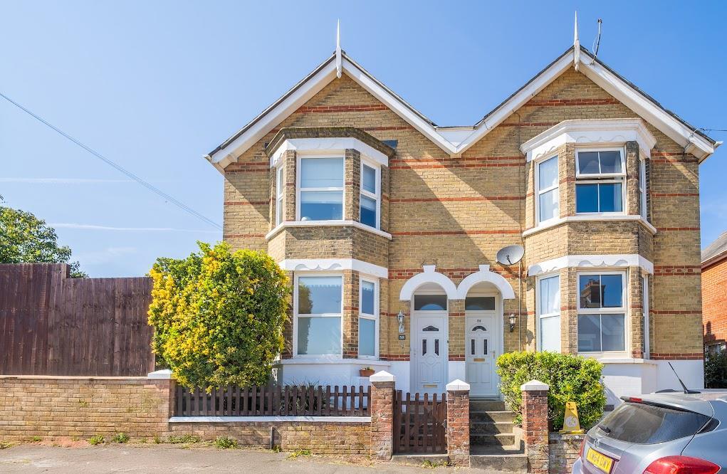 Main image of property: Alexandra Road, Cowes