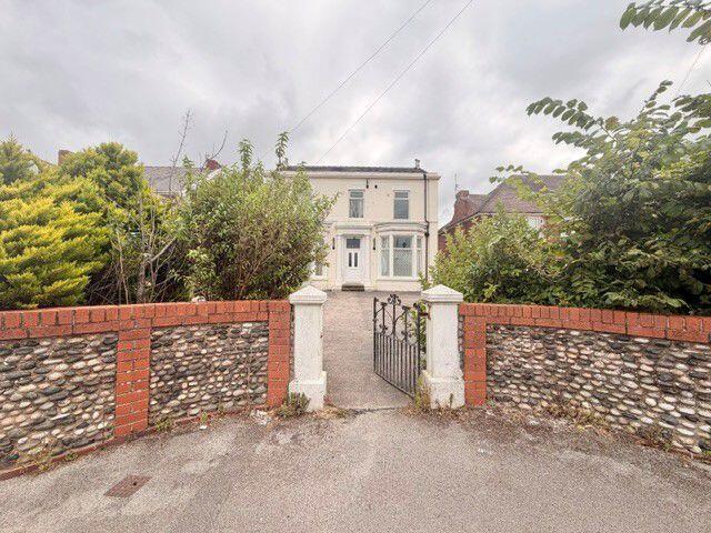 Lytham Road, Blackpool, Lancashire, FY4 1JH photo 3
