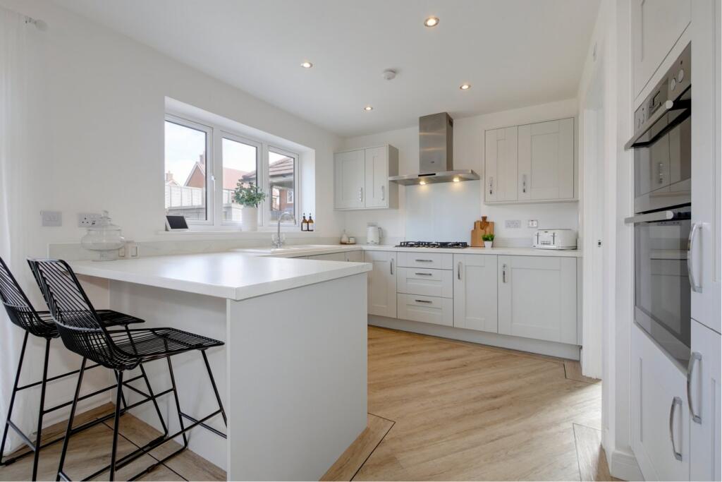House in Wealden, Roebuck Park, Hellingly - View 3
