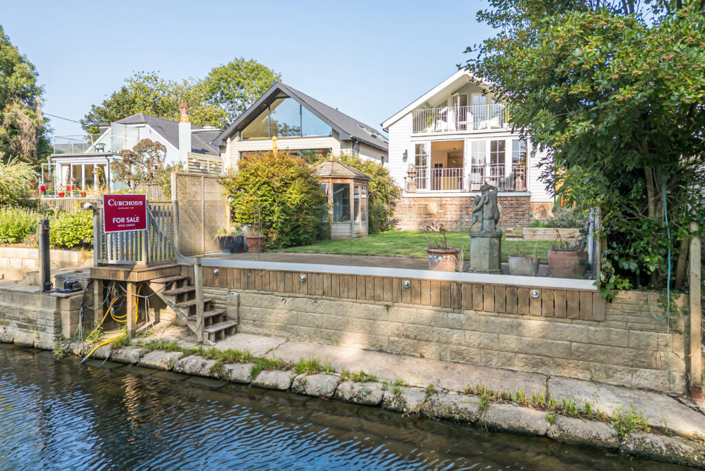 Main image of property: Willow Way, Sunbury-On-Thames, TW16