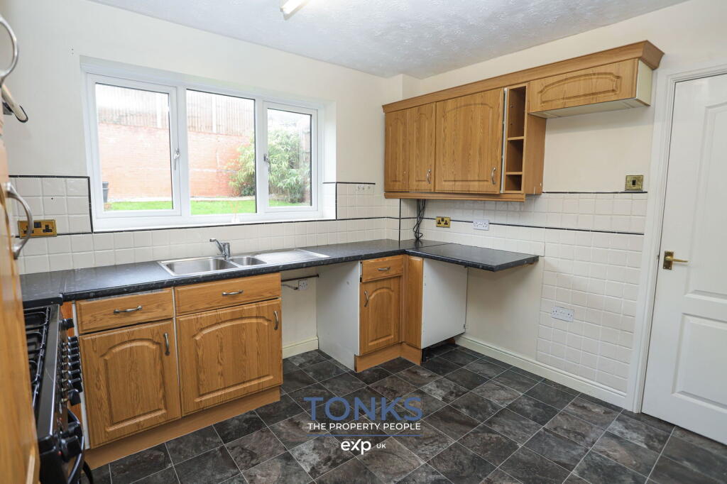 Additional image 4 of Clent Hill Drive, Rowley Regis, B65 8LP