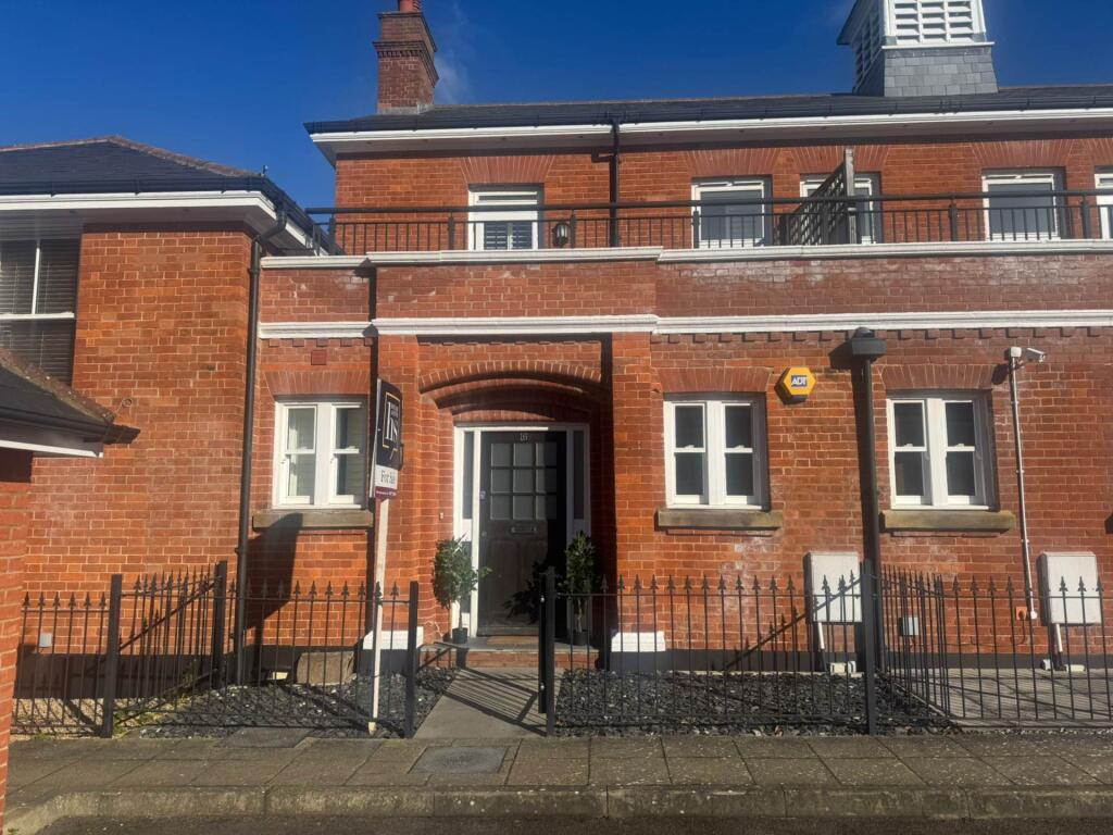 Main image of property: Kensington Way, Brentwood