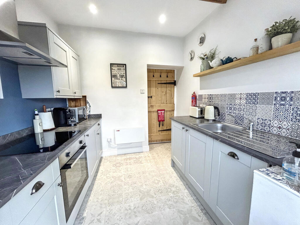 House in Newcastle upon Tyne - More