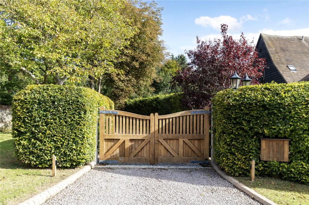 Additional image 25 of Rabley Heath Road, Welwyn, Hertfordshire, AL6