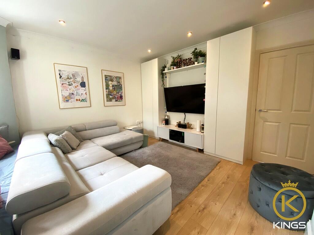House in Portsmouth - View 2