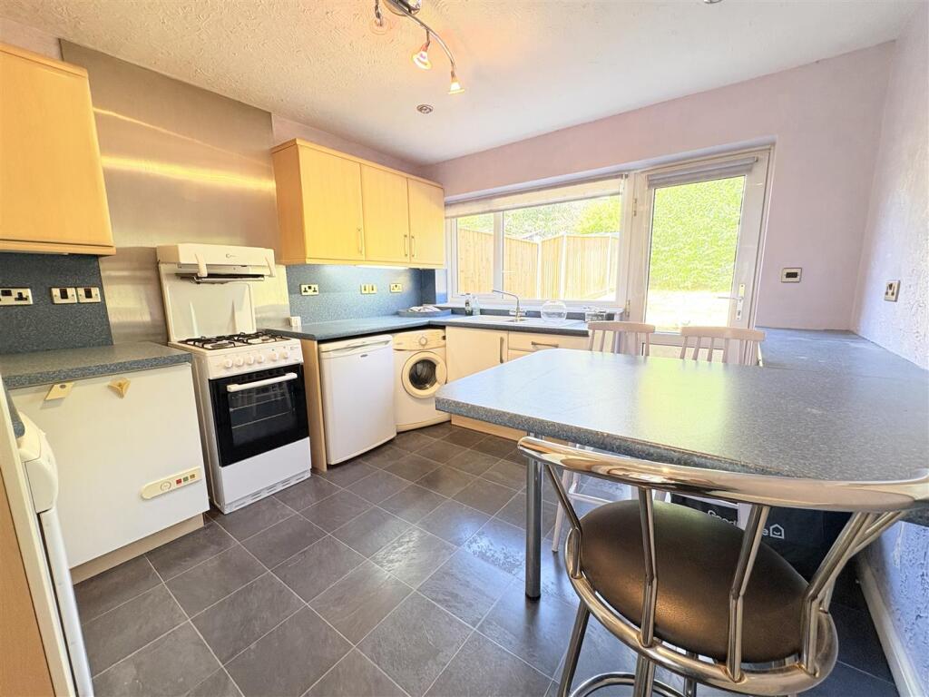 House in Fareham, Portchester - View 5