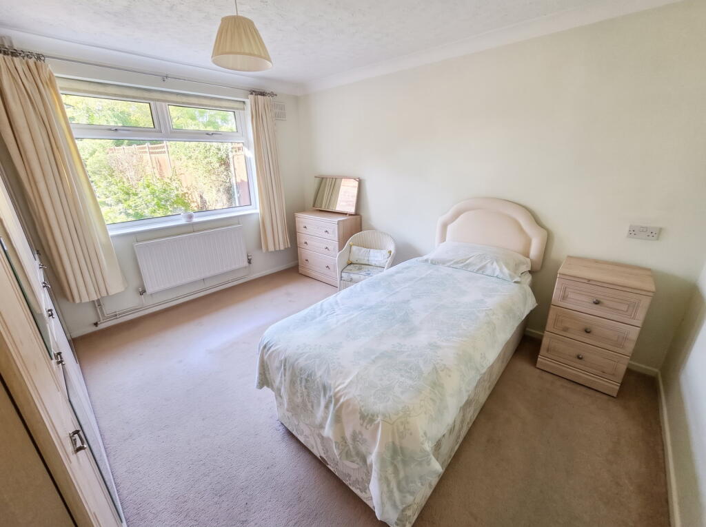 House in Stevenage - More