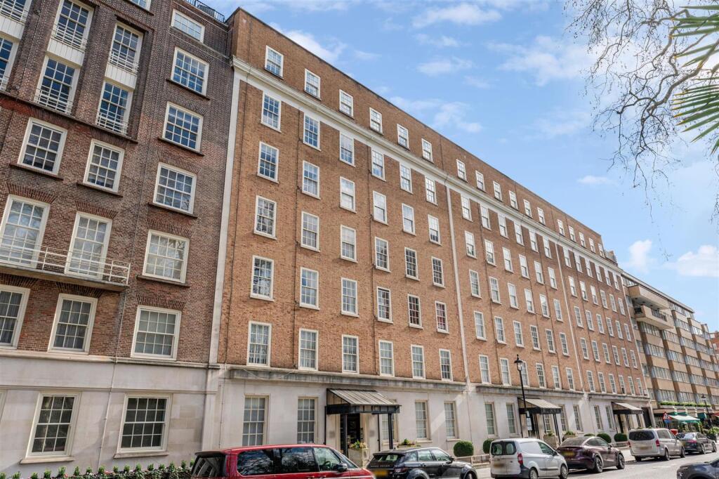 Main image of property: LOWNDES SQUARE, London, SW1X