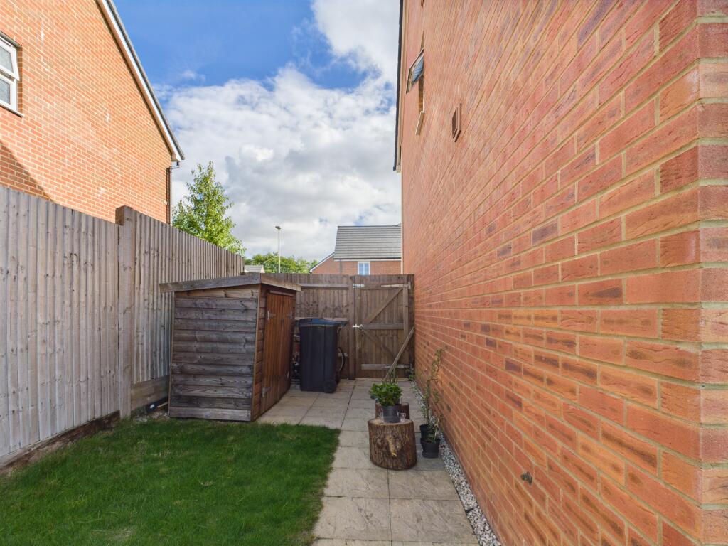 Property photo 11