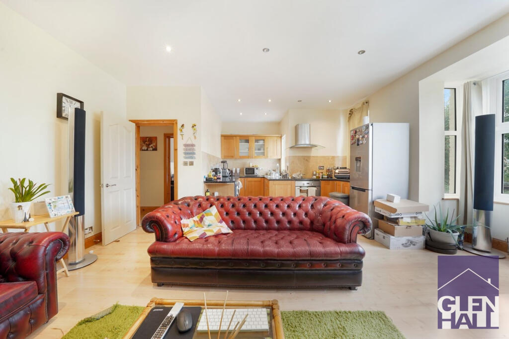 Main image of property: Parkhurst Road, London, N11