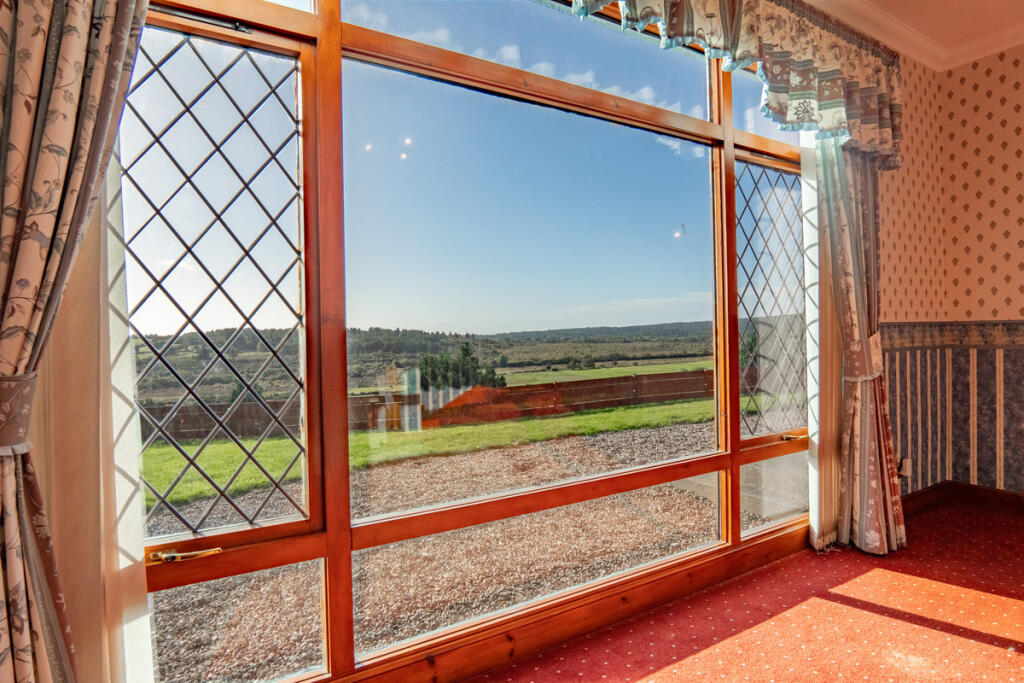 House in Kirkwall, Highland - View 4