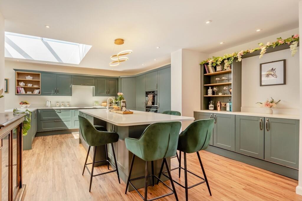 Main image of property: Warren Close, West Hill, EX11