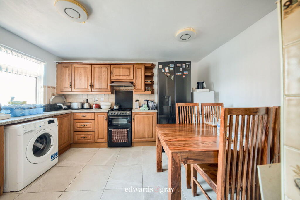 Slade Lanker, Shard End, Birmingham, B34 6HB photo 4