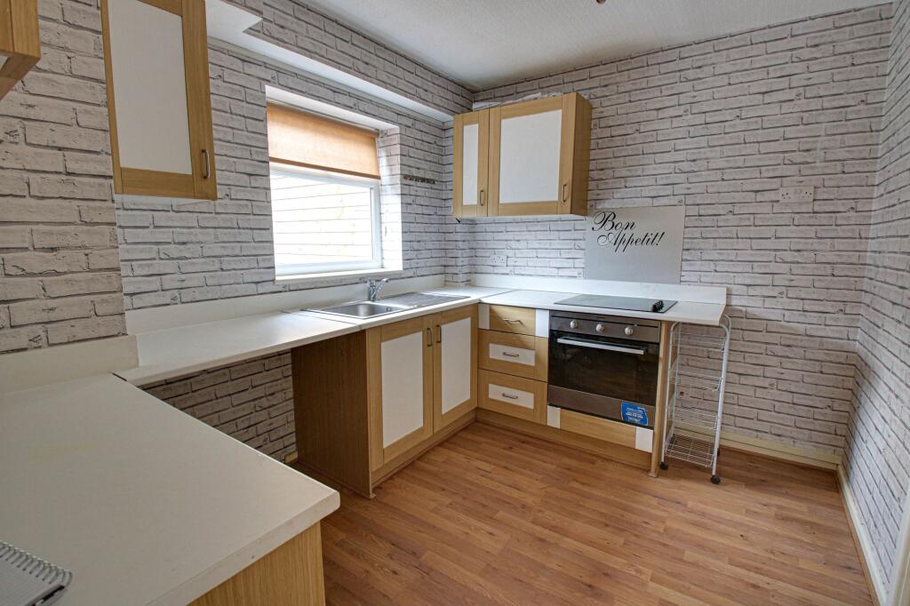 Cutnook Lane, Irlam, M44 photo 4