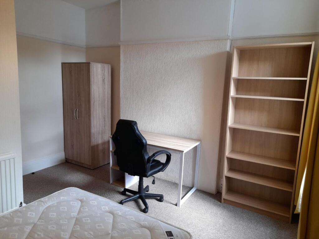 House in Plymouth - View 5