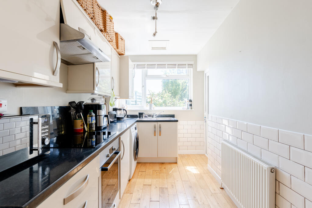 House in Bristol, St George - View 4