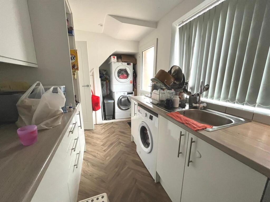 Ashford Drive, Sutton Coldfield photo 5
