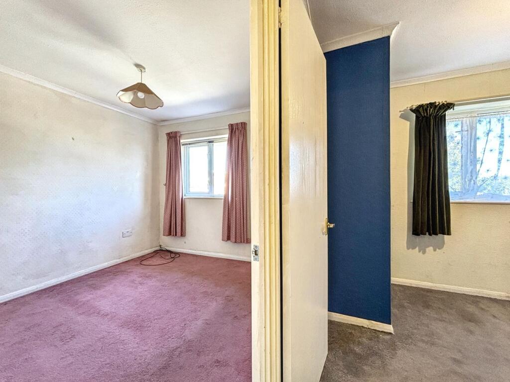 Apartment in Tonbridge - More