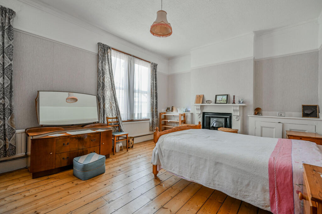 House in London - More
