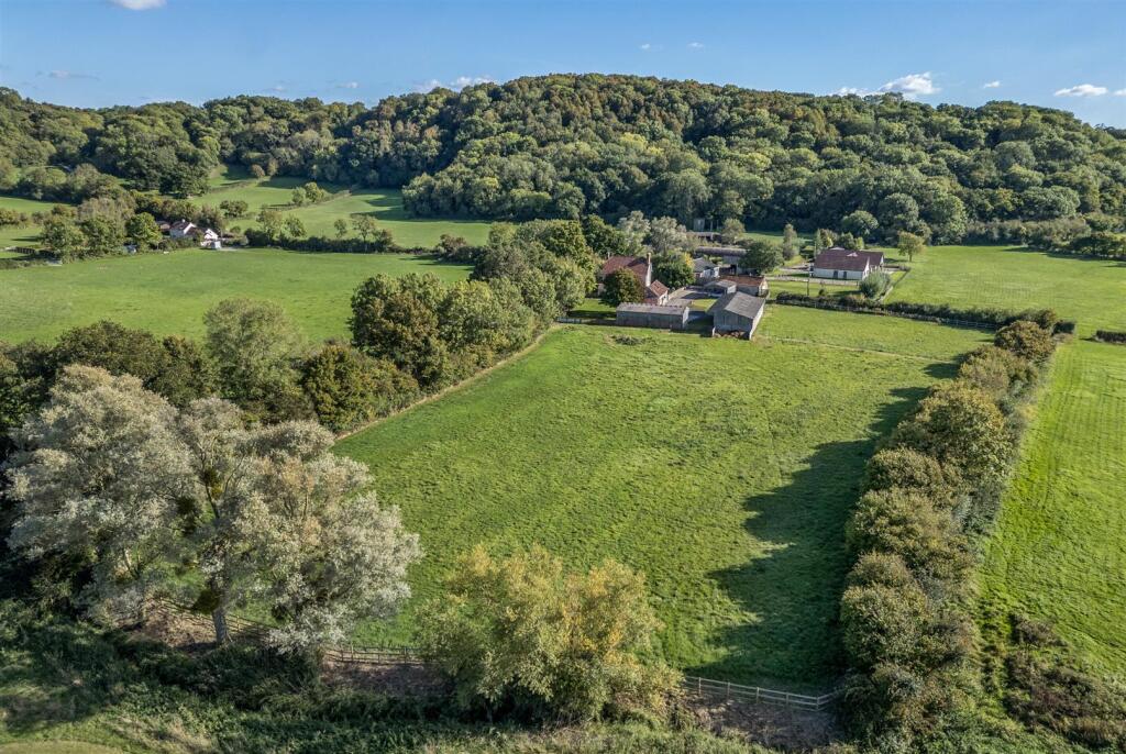 Main image of property: Smiths Farm, Fivehead, Taunton