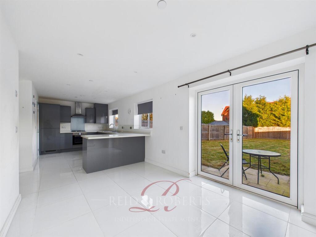 House in Mold, Connah's Quay - View 3