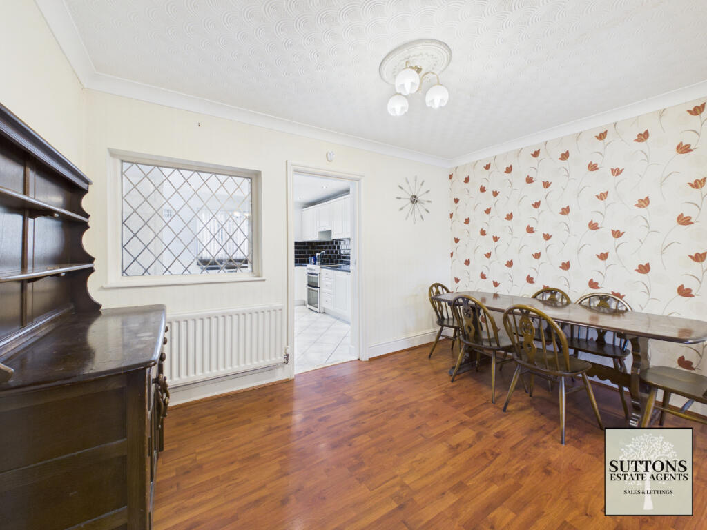 St. James Lane, Willenhall, Coventry, CV3 3FU photo 4