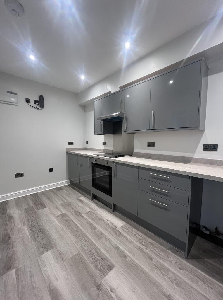 Apartment in Halifax - View 2