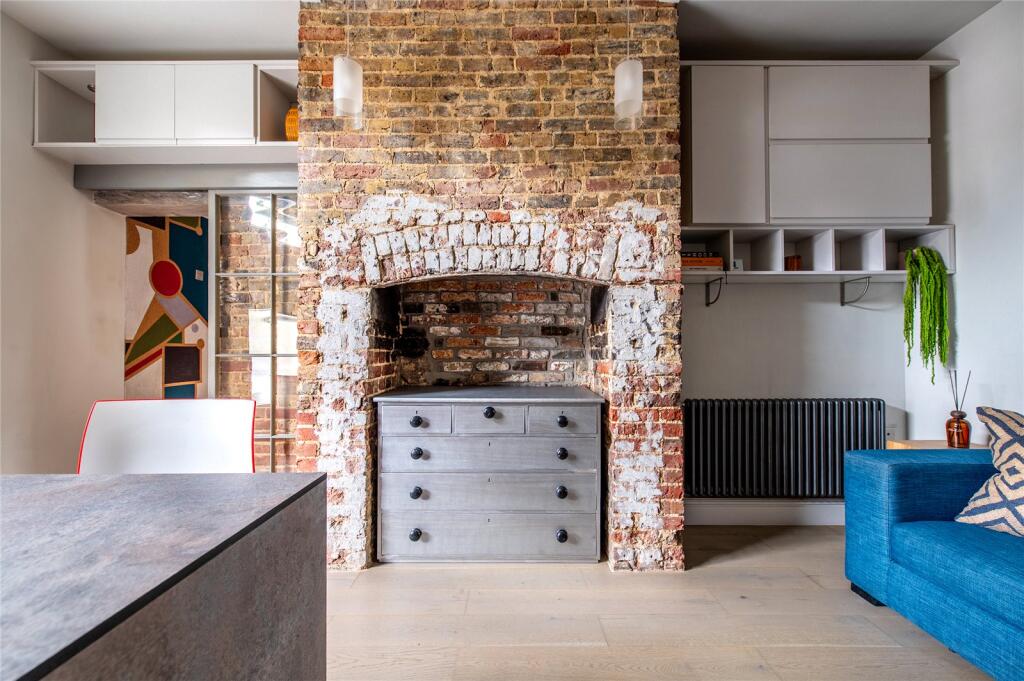 Apartment in Maidstone, Kent - View 5