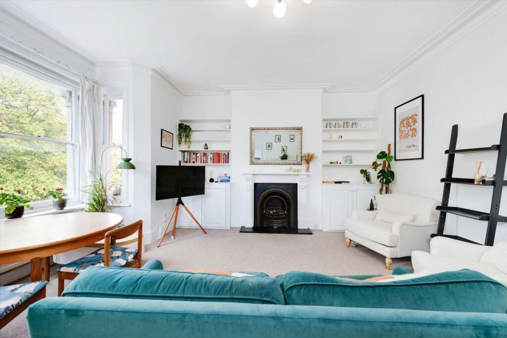 Main image of property: Dukes Avenue, Chiswick