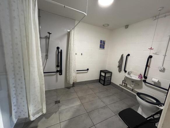 Photo 10
